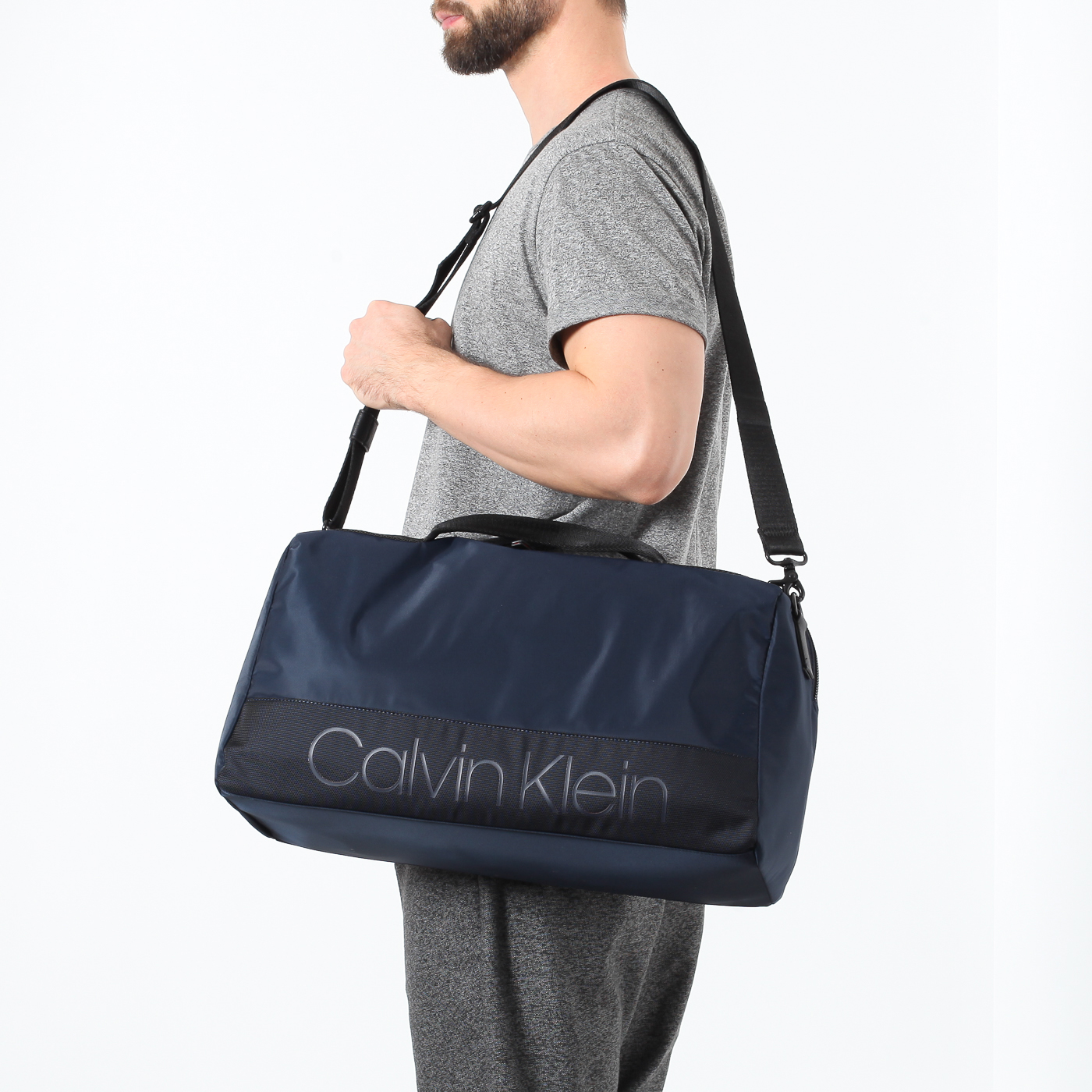 Дорожная сумка с плечевым ремнем Calvin Klein Jeans Shadow