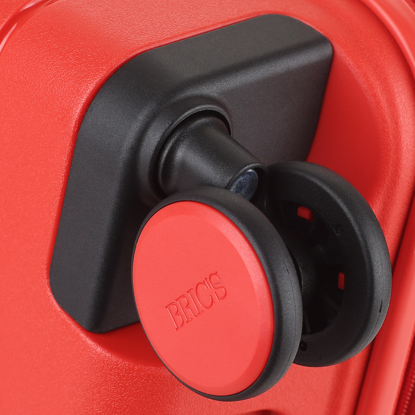 Чемодан средний M из полипропилена Bric`S Ulisse