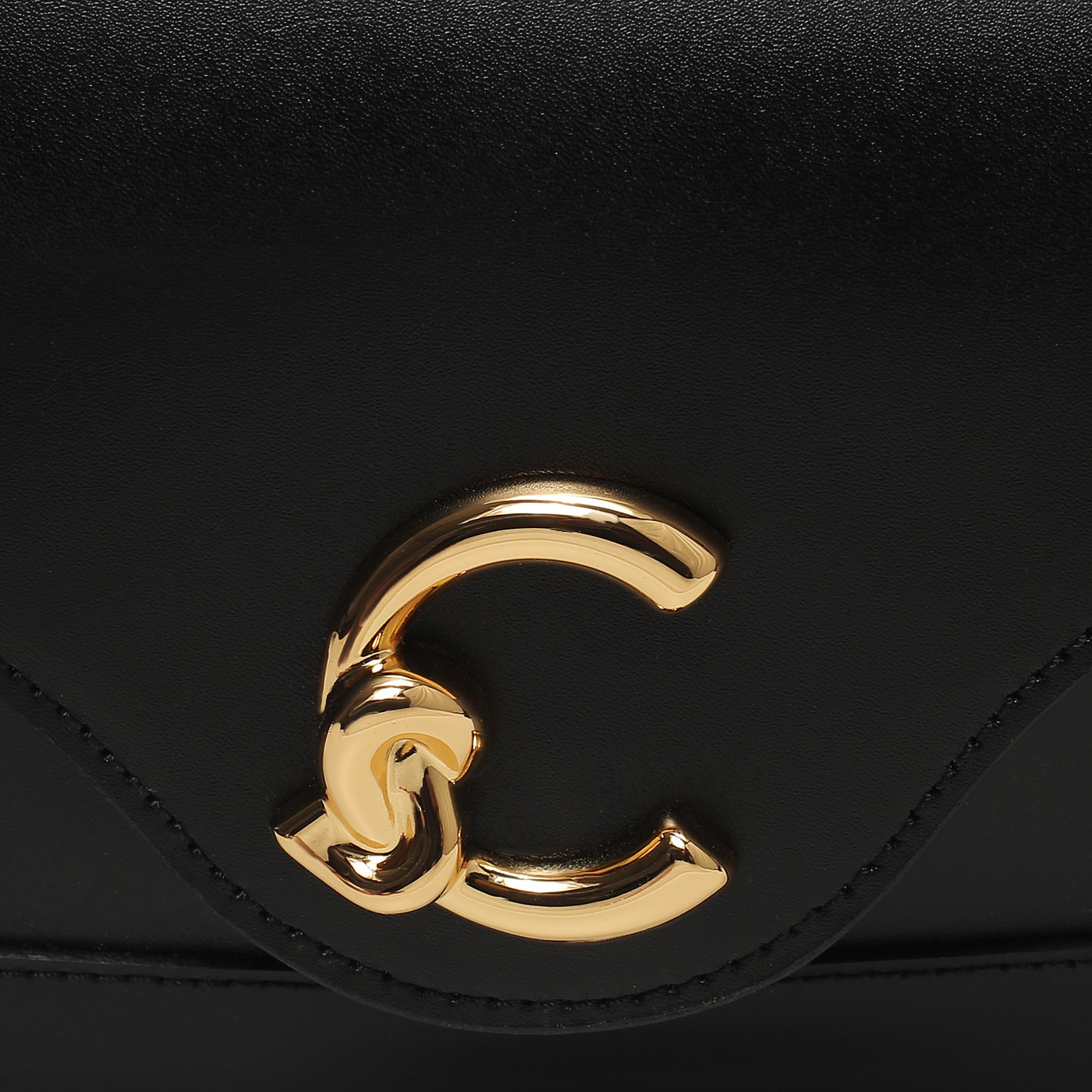 Кожаная сумка Coccinelle CoccinelleC-me calf cock